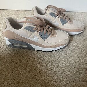 Men’s Nike Air Max 90’s